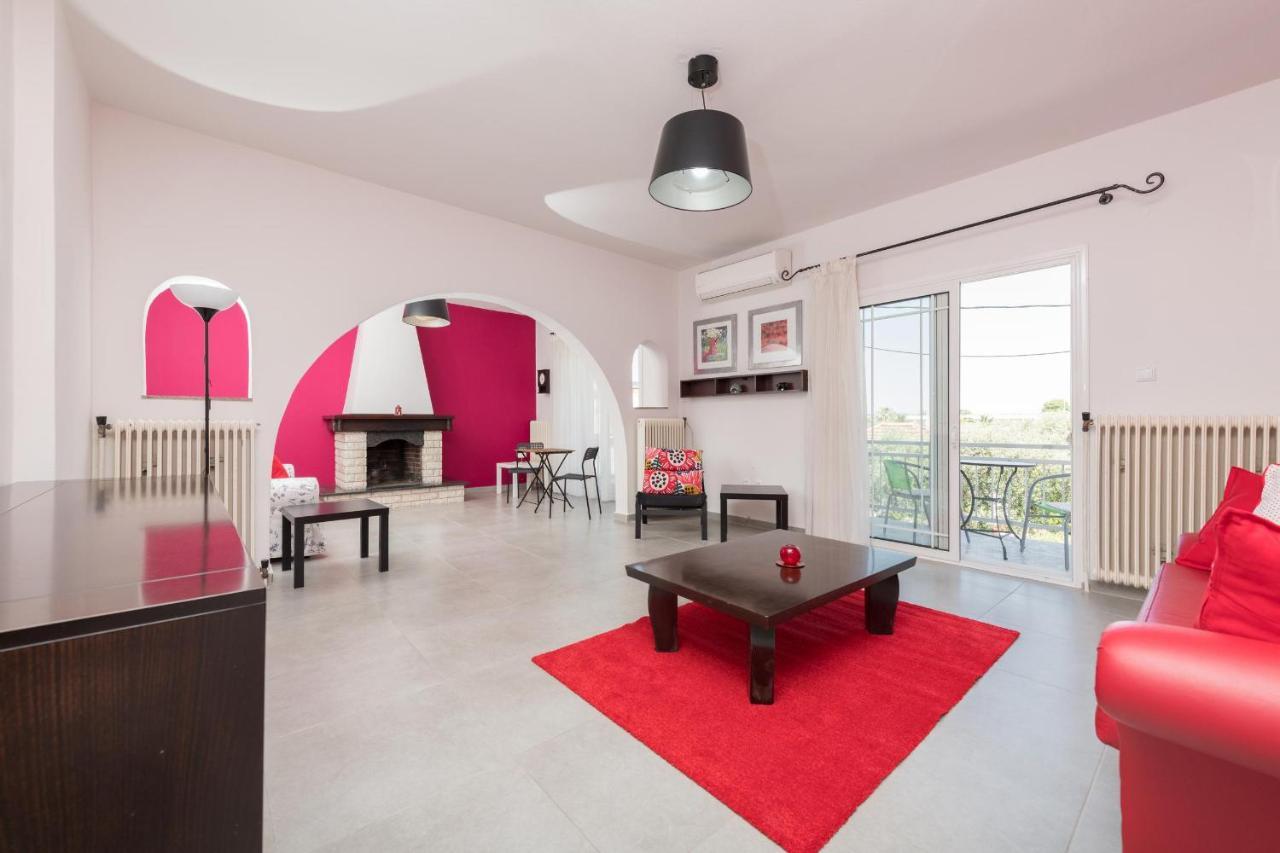 The Town House Apartment Лименас Екстериор снимка